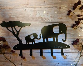 Nechci vás moc strašit, takhle na začátku listopadu… 😅 Ale teď je ideální čas objednat dárky pod stromeček! Ať už vybíráte...